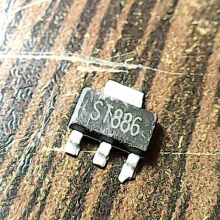 st886