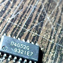 d4052g
