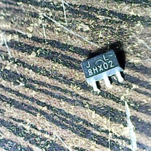 8hx02