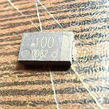 100-0d82