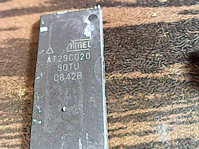 at29c020