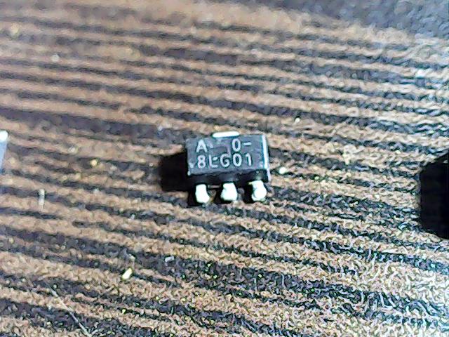8lg01