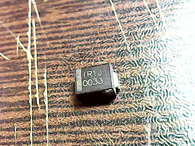 1r1j-0033