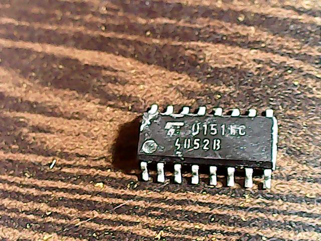 4052b